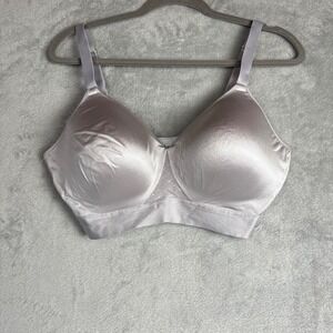Bali One Smooth U Ultra Light Wireless‎ Bra Silver Lavender Size 40D Comfy Plus